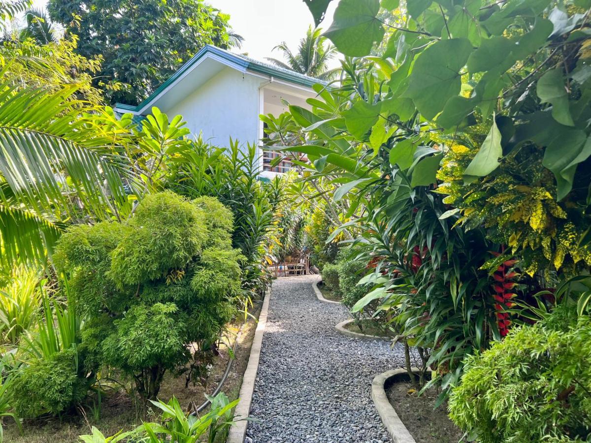 Hotel Fat Lips Surf General Luna (Surigao del Norte)